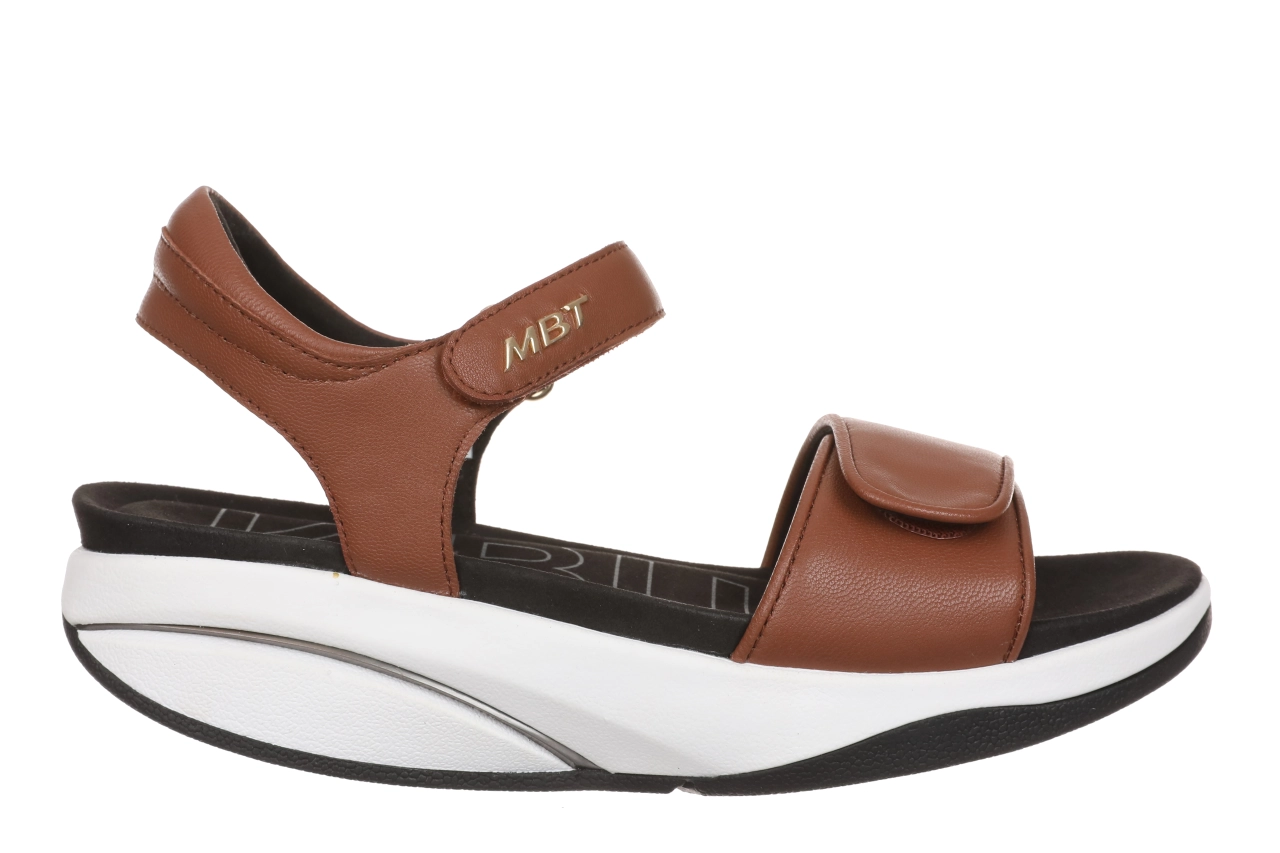 Malia 2 W Brown