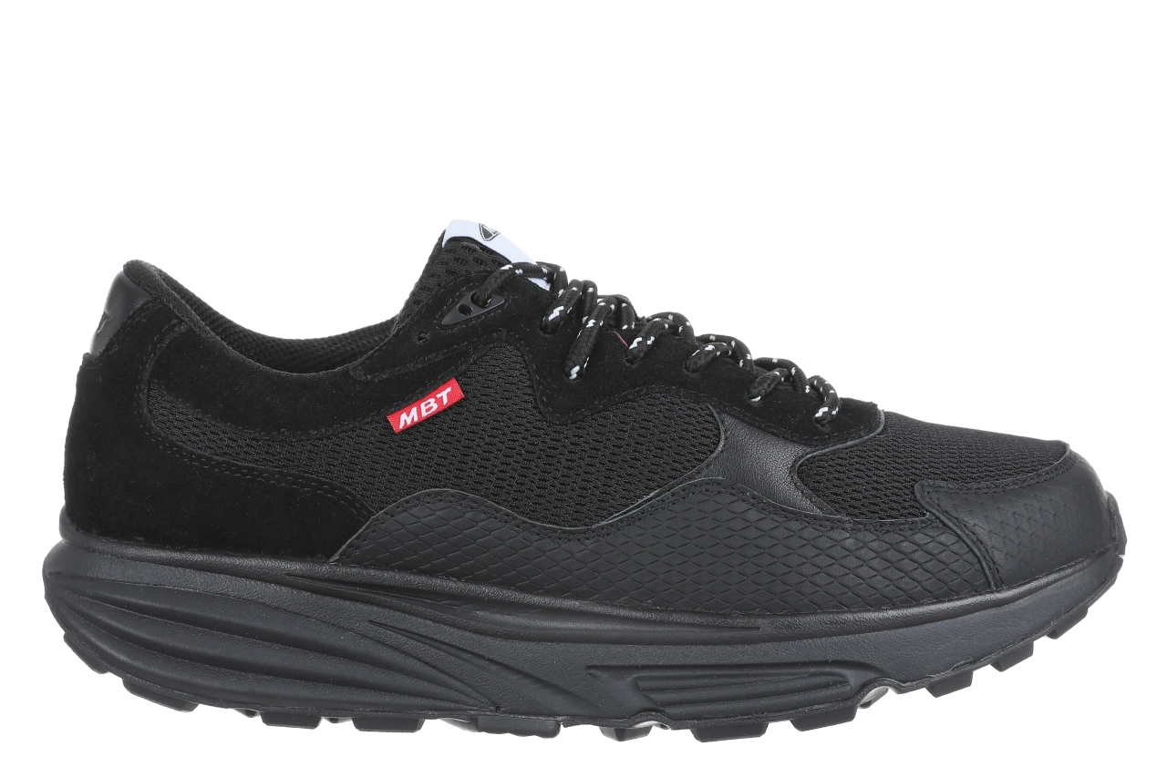 Narita M Black